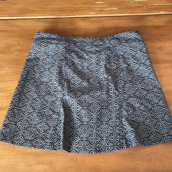 RIPSKIRT Size Medium - Picture 7 of 12